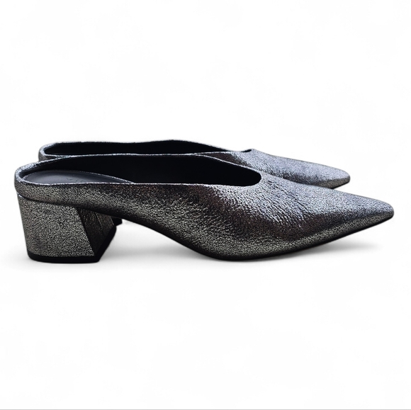 VINCE Ralston Pointy Toe Mule In Pewter Silver Metallic Leather 9M - Picture 6 of 7